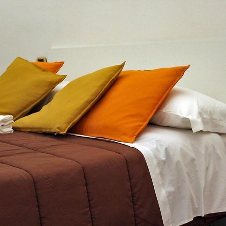 Dimora De Brado Bed & Breakfast Trani Exterior foto