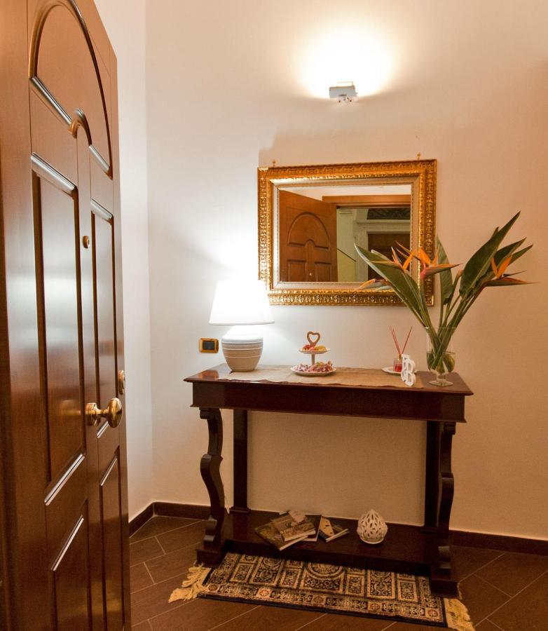 Dimora De Brado Bed & Breakfast Trani Exterior foto