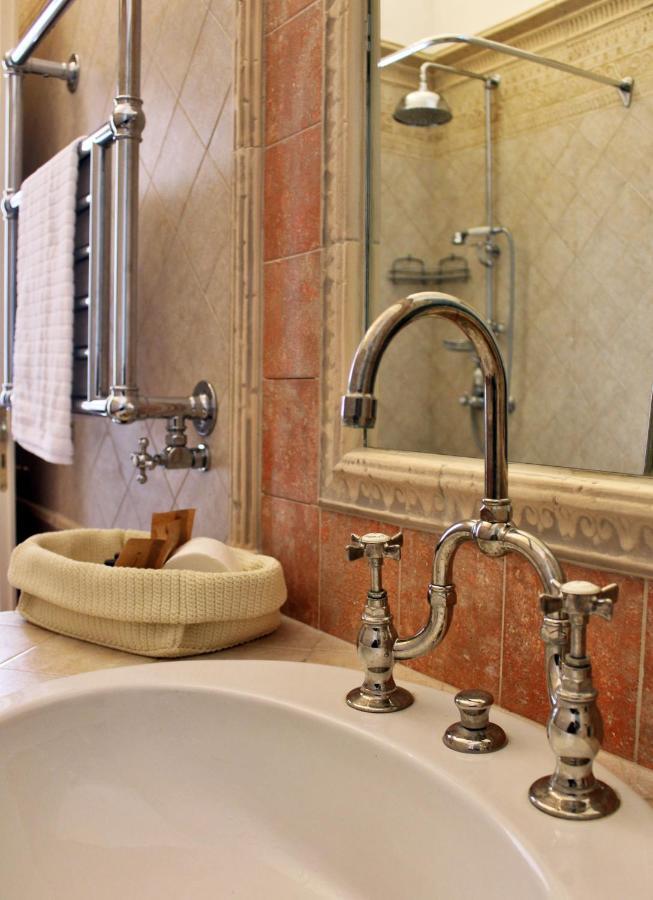 Dimora De Brado Bed & Breakfast Trani Exterior foto