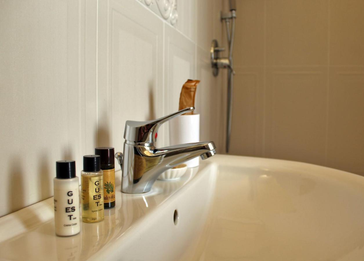 Dimora De Brado Bed & Breakfast Trani Exterior foto